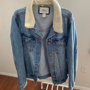 Denim Jacket with Sherpa collar (From Forever 21)